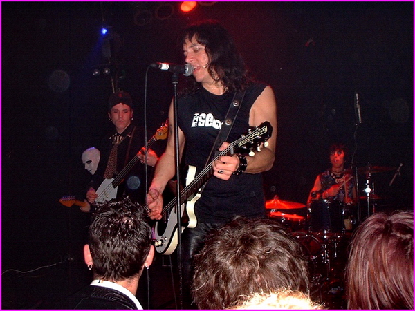 The Fuzztones -
The Garage,
Highbury, London
1st May 2003