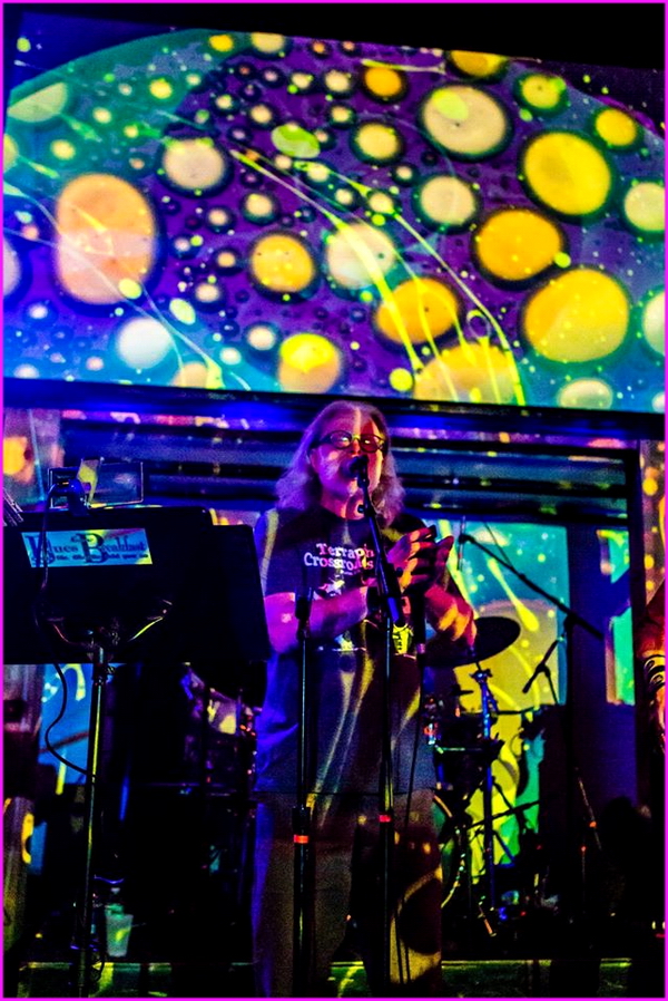 Heavy Light Lightshow