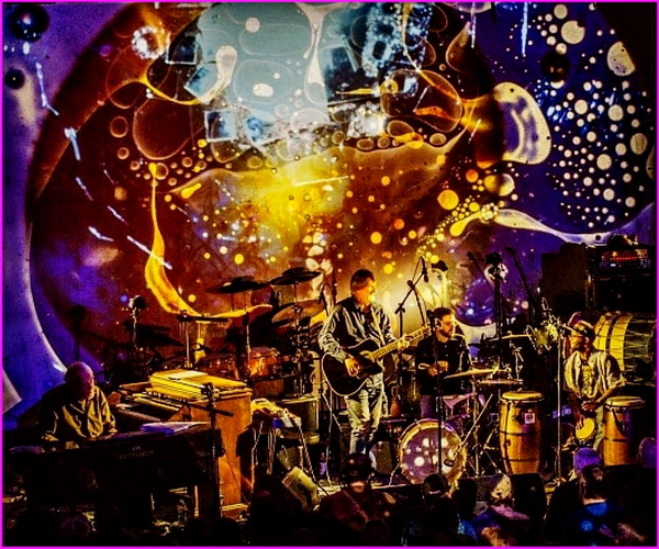 Liquid Light Lab
