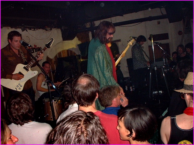 The Seeds,
The Borderline,
Orange Yard, London
17th June 2003